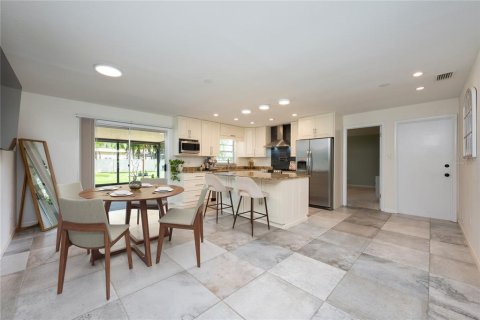 Casa en venta en Orlando, Florida, 3 dormitorios, 153.85 m2 № 1909466 - foto 11