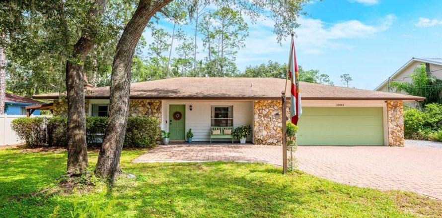 Casa en Orlando, Florida 3 dormitorios, 153.85 m2 № 1909466