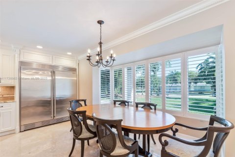 Casa en venta en Palmetto Bay, Florida, 5 dormitorios, 297.29 m2 № 1709419 - foto 23