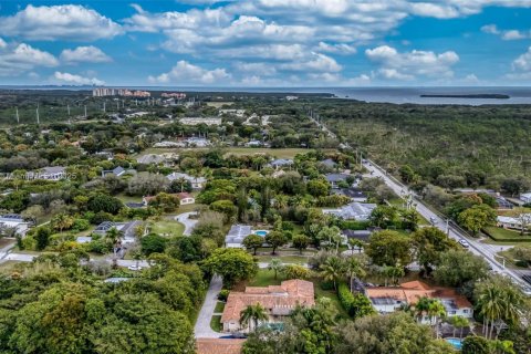 Casa en venta en Palmetto Bay, Florida, 5 dormitorios, 297.29 m2 № 1709419 - foto 10