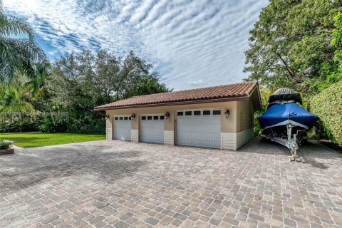 Casa en venta en Palmetto Bay, Florida, 5 dormitorios, 297.29 m2 № 1709419 - foto 9