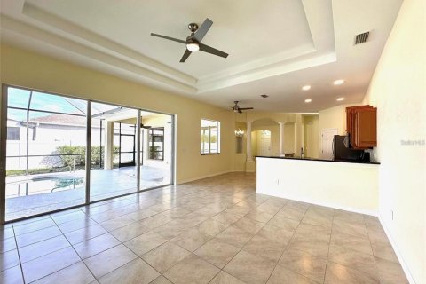 Villa ou maison à louer à Port Charlotte, Floride: 4 chambres, 224.45 m2 № 1747384 - photo 20