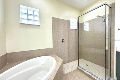 Villa ou maison à louer à Port Charlotte, Floride: 4 chambres, 224.45 m2 № 1747384 - photo 25