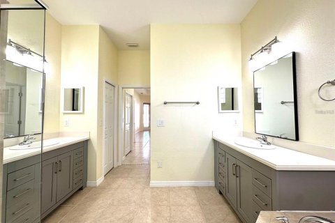 Villa ou maison à louer à Port Charlotte, Floride: 4 chambres, 224.45 m2 № 1747384 - photo 24