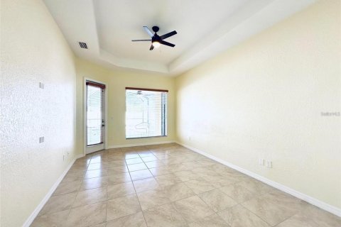 Villa ou maison à louer à Port Charlotte, Floride: 4 chambres, 224.45 m2 № 1747384 - photo 23