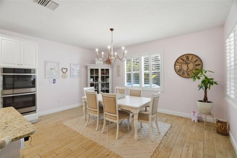 Villa ou maison à vendre à Riverview, Floride: 4 chambres, 233.56 m2 № 2349474 - photo 15