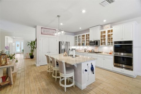 Villa ou maison à vendre à Riverview, Floride: 4 chambres, 233.56 m2 № 2349474 - photo 10