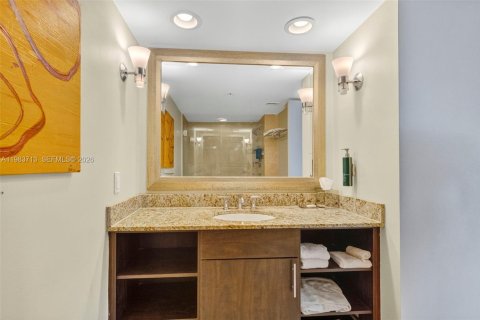 Hotel in Fort Lauderdale, Florida 1 bedroom, 50.91 sq.m. № 2051964 - photo 21