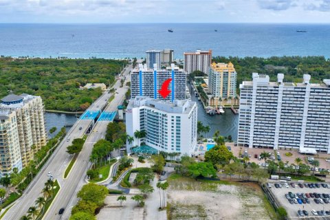 Hotel in Fort Lauderdale, Florida 1 bedroom, 50.91 sq.m. № 2051964 - photo 5