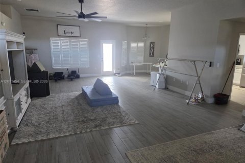 Villa ou maison à vendre à Port St. Lucie, Floride: 4 chambres, 214.7 m2 № 2075003 - photo 8
