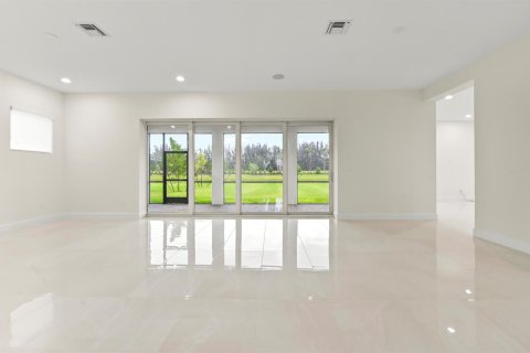 House in Westlake, Florida 4 bedrooms, 381.83 sq.m. № 2188901 - photo 8