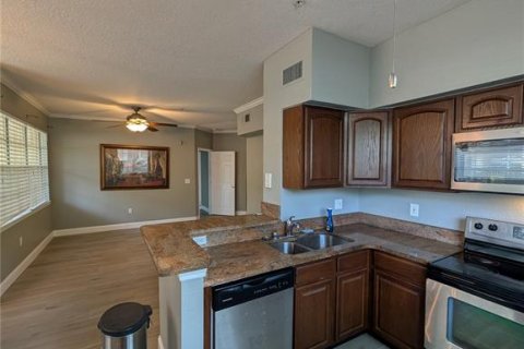 Copropriété à louer à Orlando, Floride: 2 chambres, 106.84 m2 № 2166696 - photo 11