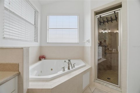Villa ou maison à vendre à Tampa, Floride: 3 chambres, 200.67 m2 № 2217237 - photo 26