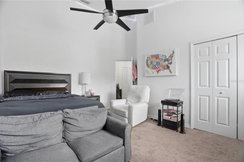 Villa ou maison à vendre à Tampa, Floride: 3 chambres, 200.67 m2 № 2217237 - photo 23