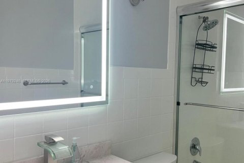 Touwnhouse à louer à Plantation, Floride: 3 chambres, 147.62 m2 № 2046092 - photo 18