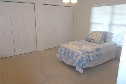 House in Ocala, Florida 3 bedrooms, 189.61 sq.m. № 1885345 - photo 12