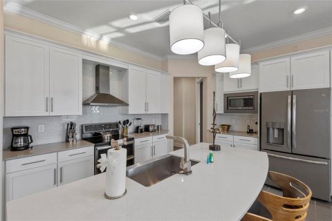 Купить кондоминиум в Киссимми, Флорида 5 комнат, 215.25м2, № 2144062 - фото 23