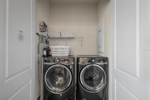 Купить кондоминиум в Киссимми, Флорида 5 комнат, 215.25м2, № 2144062 - фото 26
