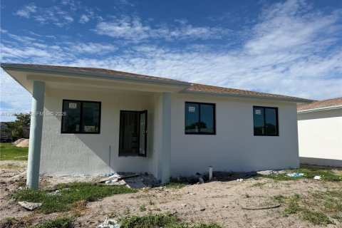 Casa en Pompano Beach, Florida 4 dormitorios № 2253788