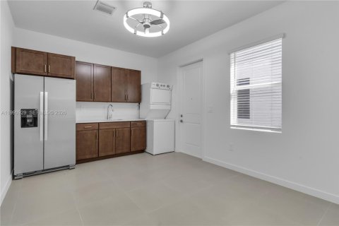 Casa en alquiler en Florida City, Florida, 4 dormitorios № 2052449 - foto 30