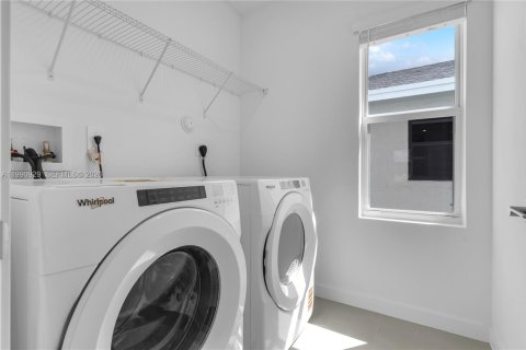 Casa en alquiler en Florida City, Florida, 4 dormitorios № 2052449 - foto 22