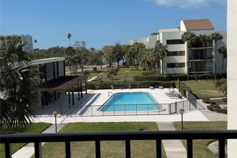 Copropriété à vendre à Belleair, Floride: 2 chambres, 137.96 m2 № 2140805 - photo 19