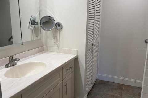 Copropriété à vendre à Belleair, Floride: 2 chambres, 137.96 m2 № 2140805 - photo 17