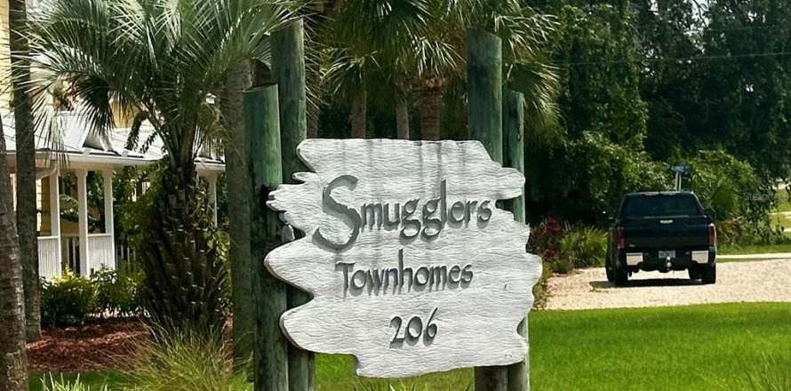 Condominio en Steinhatchee, Florida, 2 dormitorios  № 2227640