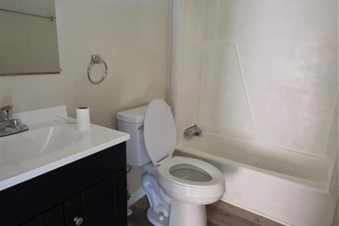 Appartement à louer à Dade City, Floride: 2 chambres, 79.06 m2 № 2388148 - photo 11