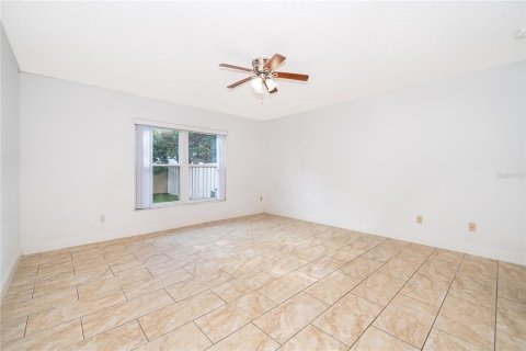 Casa en venta en Kissimmee, Florida, 2 dormitorios, 123.56 m2 № 2230488 - foto 15