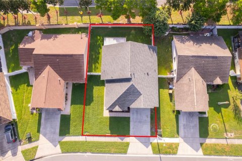Casa en venta en Kissimmee, Florida, 2 dormitorios, 123.56 m2 № 2230488 - foto 16