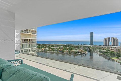 Copropriété à vendre à Aventura, Floride: 2 chambres, 169.55 m2 № 1956721 - photo 1