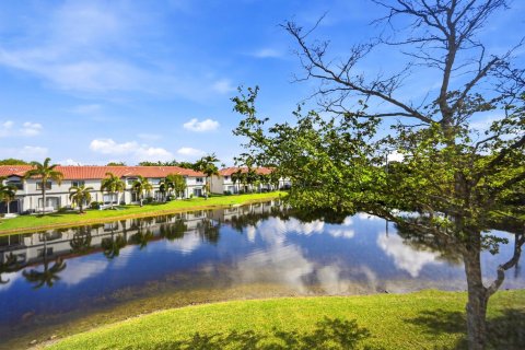 Condominio en venta en Tamarac, Florida, 2 dormitorios, 140.56 m2 № 2078271 - foto 12