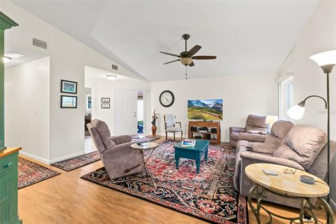 Casa en venta en Palm Coast, Florida, 3 dormitorios, 133.22 m2 № 1520393 - foto 6
