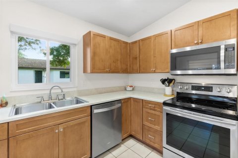 Casa en venta en Palm Coast, Florida, 3 dormitorios, 133.22 m2 № 1520393 - foto 8