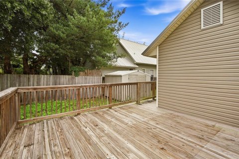 House in Tampa, Florida 3 bedrooms, 130.81 sq.m. № 2391398 - photo 20