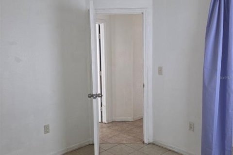 Villa ou maison à louer à Orlando, Floride: 3 chambres, 99.41 m2 № 2411391 - photo 13