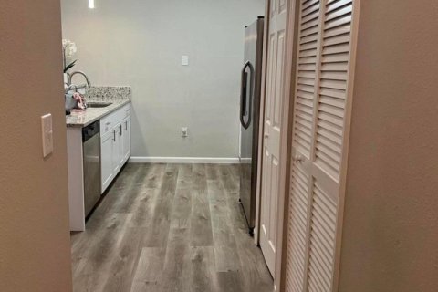 Condominio en venta en Jacksonville, Florida, 2 dormitorios, 90.86 m2 № 2147114 - foto 5