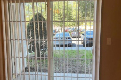 Condominio en venta en Jacksonville, Florida, 2 dormitorios, 90.86 m2 № 2147114 - foto 10