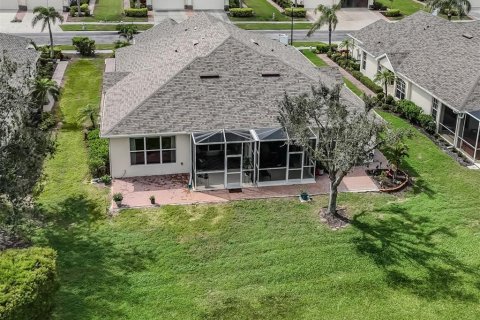 House in Englewood, Florida 2 bedrooms, 159.61 sq.m. № 1546988 - photo 25