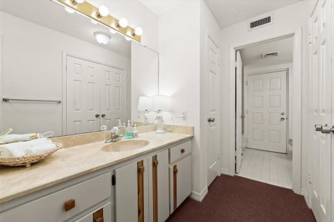 Condo in Ormond Beach, Florida, 4 bedrooms № 2234323 - photo 27