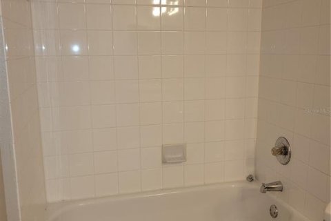 Touwnhouse à louer à Davenport, Floride: 1 chambre, 55.74 m2 № 2233270 - photo 7
