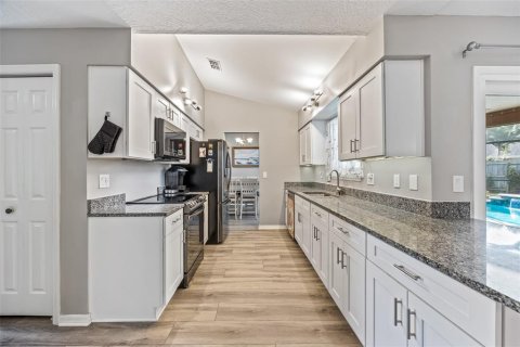 Villa ou maison à vendre à Melbourne, Floride: 3 chambres, 150.69 m2 № 2434887 - photo 6