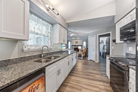 Villa ou maison à vendre à Melbourne, Floride: 3 chambres, 150.69 m2 № 2434887 - photo 7