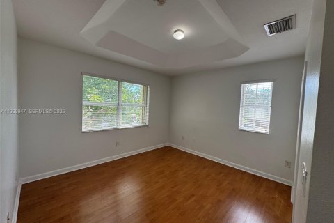 Снять в аренду кондоминиум в Хомстед, Флорида 3 спальни, 98.66м2, № 2065074 - фото 11