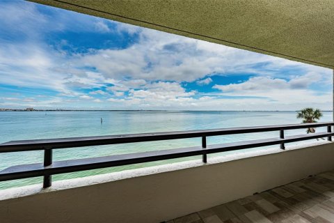 Copropriété à vendre à Saint Petersburg, Floride: 2 chambres, 96.62 m2 № 1898583 - photo 4