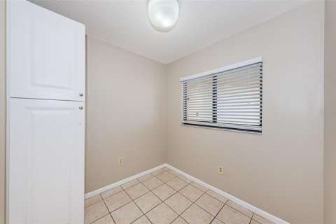 Copropriété à vendre à Saint Petersburg, Floride: 2 chambres, 96.62 m2 № 1898583 - photo 15