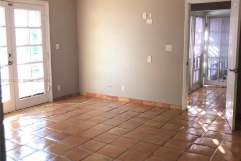 Casa en alquiler en Fort Lauderdale, Florida, 2 dormitorios, 130.06 m2 № 1991068 - foto 16