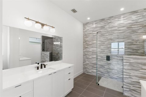 House in Palmetto, Florida 3 bedrooms, 279.45 sq.m. № 2093939 - photo 25