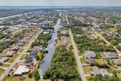 Land in Port Charlotte, Florida № 1591934 - photo 4